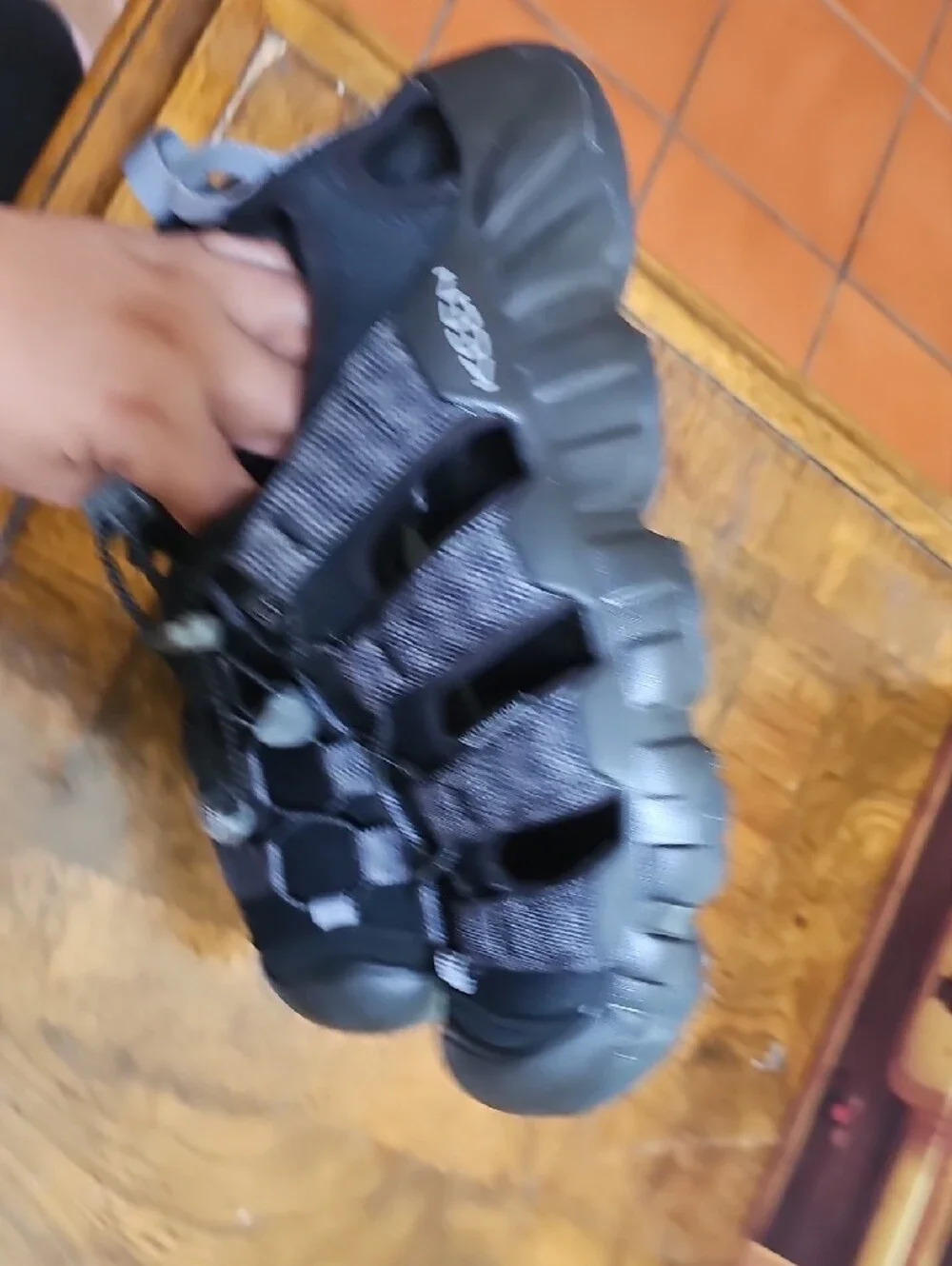 Keen Men’s Black Closed-Toe Hiking Sandals